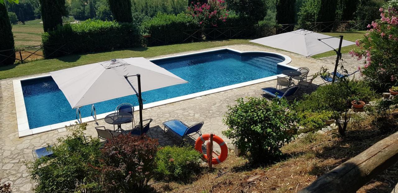 Case In Campagna Con Piscina A Todi Exterior foto
